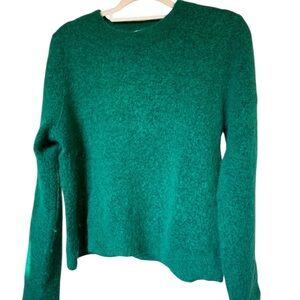 & Other Stories Gorgeous Vibrant Emerald Green Crew Neck Sweater